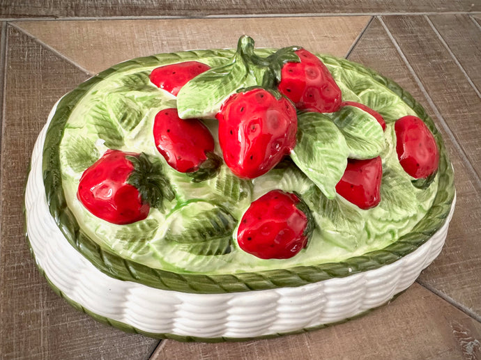 Vintage Ceramic 3D Jello Mold Wall Hanging